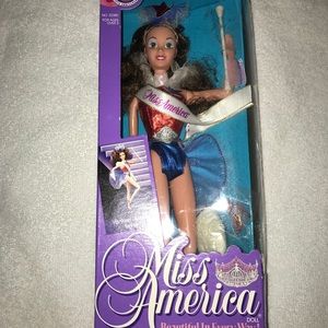 Vintage 1991 Miss America Doll Raquel Kenner